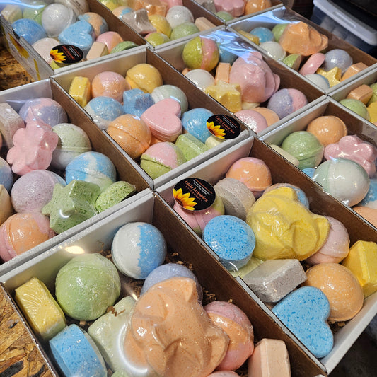 3 lb Box of Bath Bombs!