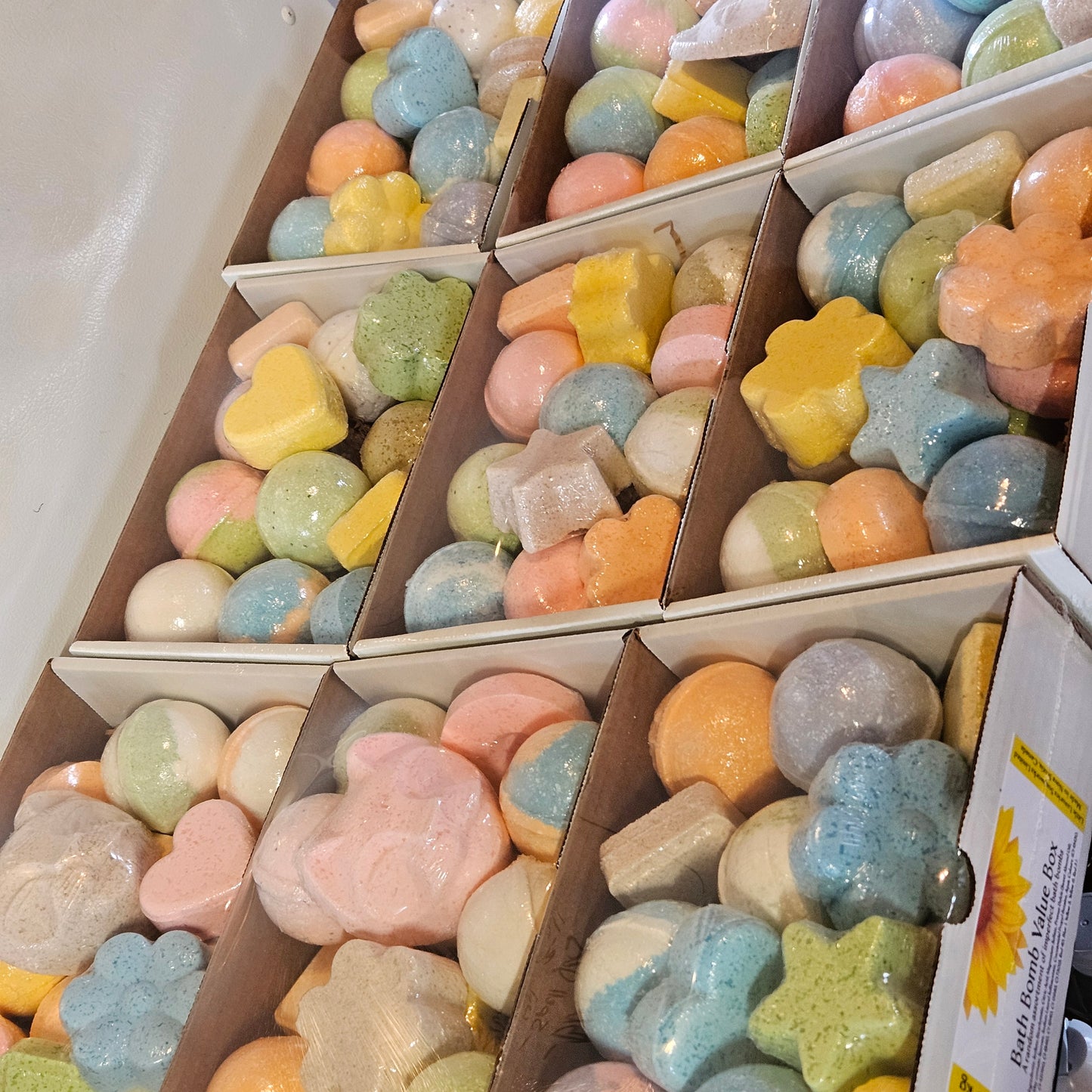 3 lb Box of Bath Bombs!